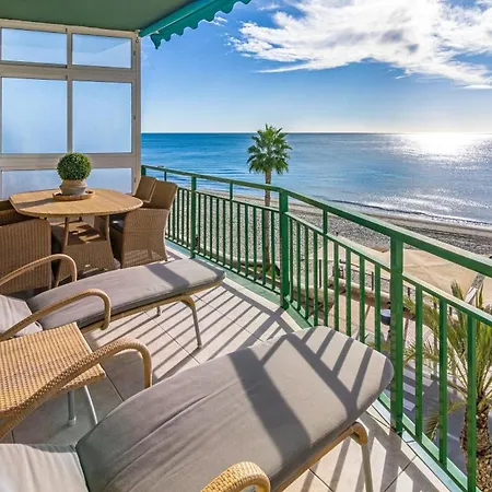 Cozy 2 Bedroom With Magic Sea View Appartement