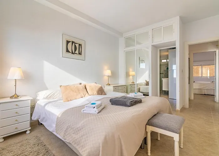 Cozy 2 Bedroom With Magic Sea View * فوينخيرولا