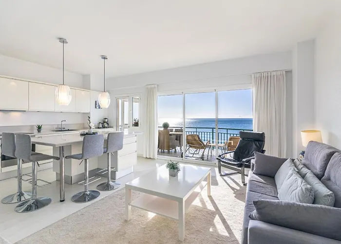 Cozy 2 Bedroom With Magic Sea View Fuengirola