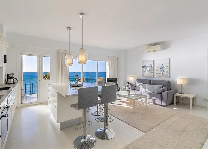 Cozy 2 Bedroom With Magic Sea View Fuengirola