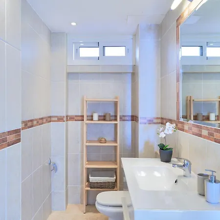 Cozy 2 Bedroom With Magic Sea View * Фуэнхирола